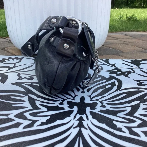 EUC Vintage Y2K Juicy Couture Rare Black Leather Gorgeous Bag - Picture 5 of 7